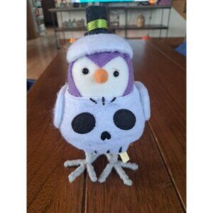 Target Hyde and Eek Halloween Featherly Friends Socket Bird 2022
